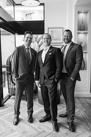 Naugle_Wedding_WaterfrontHotel_4.2.2022_BridalParty-1-35