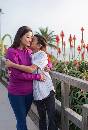 Lu_Family_LagunaBeachCa_2024-35