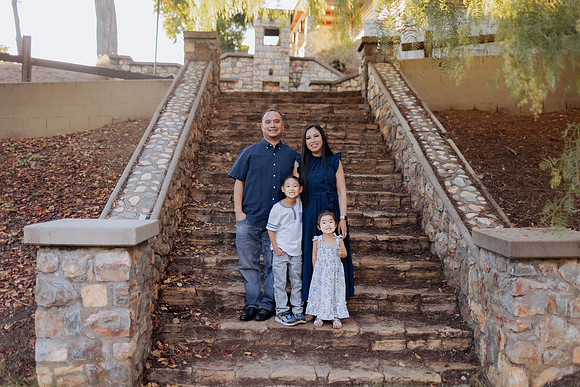 Linda_Vat_Family_Fullerton_2025-3