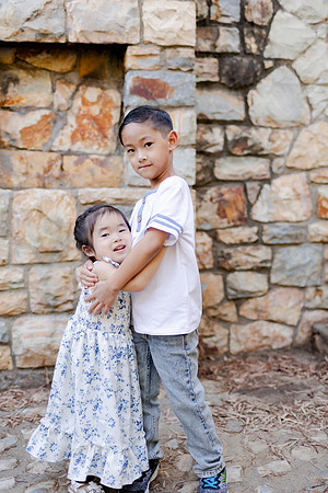Linda_Vat_Family_Fullerton_2025-18
