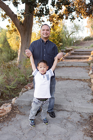 Linda_Vat_Family_Fullerton_2025-42