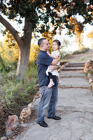Linda_Vat_Family_Fullerton_2025-50