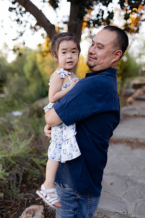Linda_Vat_Family_Fullerton_2025-53