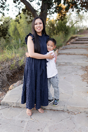 Linda_Vat_Family_Fullerton_2025-65