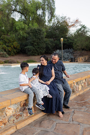 Linda_Vat_Family_Fullerton_2025-96