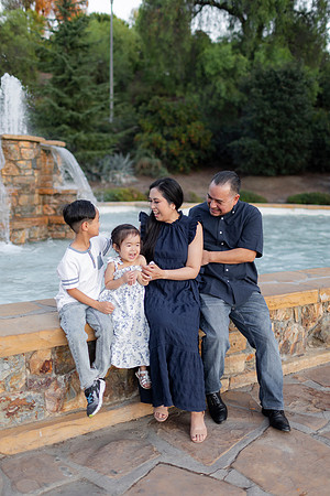 Linda_Vat_Family_Fullerton_2025-98