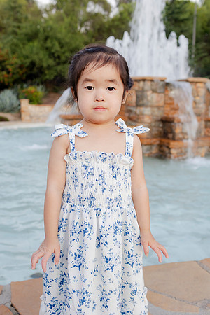 Linda_Vat_Family_Fullerton_2025-105