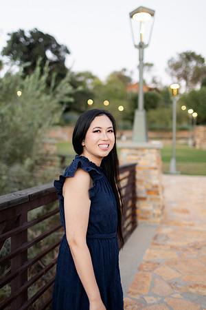 Linda_Vat_Family_Fullerton_2025-118
