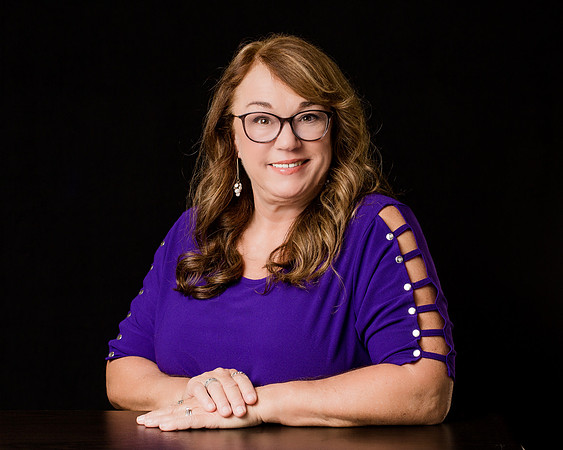 Todd_Tamara_Headshots_2022-48