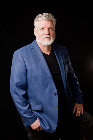 Todd_Tamara_Headshots_2022-57