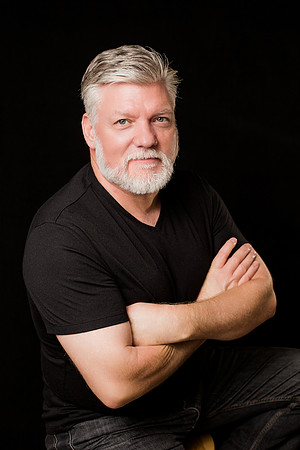 Todd_Tamara_Headshots_2022-56
