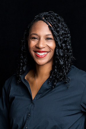 Esther_Experience_StudioHeadshots_2022-20