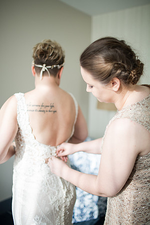 Becca_Jesse_Wedding_2018_GettingReady-42