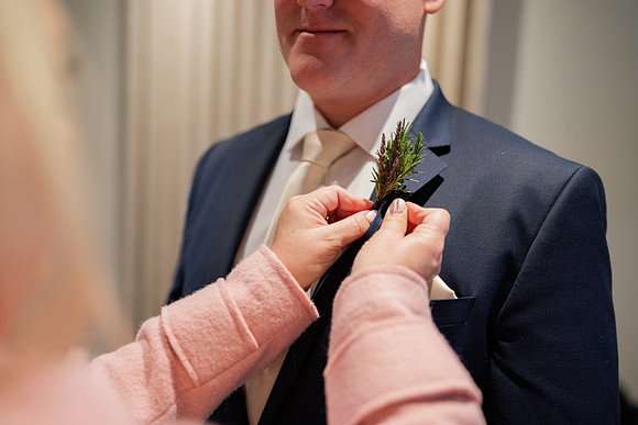 Naugle_Wedding_WaterfrontHotel_4.2.2022_FirstLook-1-70