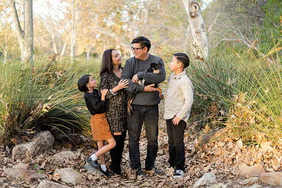 Nguyen_Family_JefferyPark_2022-3pp