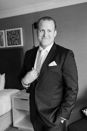 Naugle_Wedding_WaterfrontHotel_4.2.2022_GettingReady-85