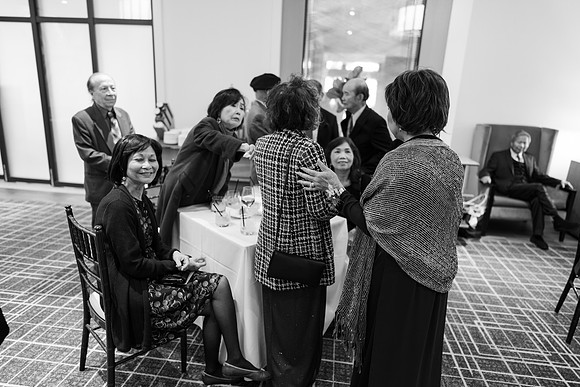 Naugle_Wedding_WaterfrontHotel_4.2.2022_CocktailHour-1-23