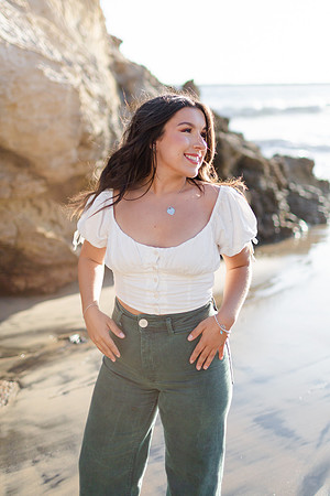 Marisa_Adao_Grad_2022-9