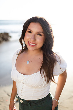 Marisa_Adao_Grad_2022-14