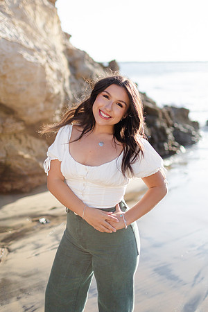 Marisa_Adao_Grad_2022-7