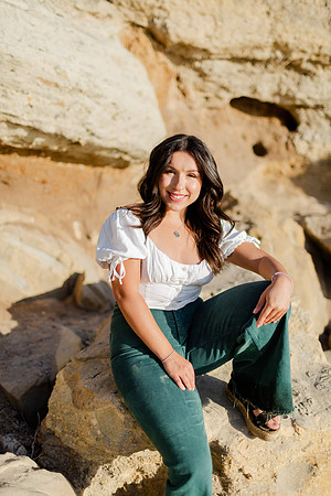 Marisa_Adao_Grad_2022-16
