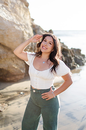 Marisa_Adao_Grad_2022-8