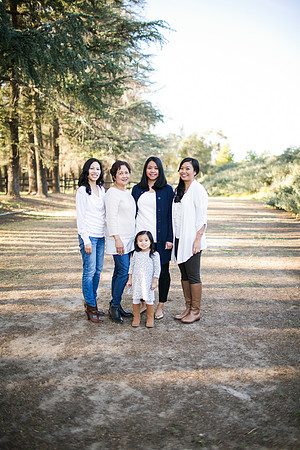 Maria_Gorospe_Family_2016-18