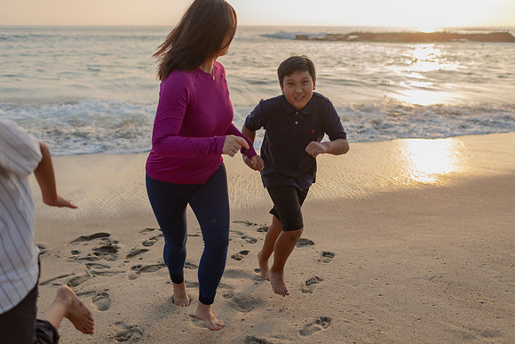 Lu_Family_LagunaBeachCa_2024-137-1
