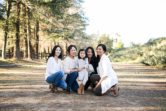 Maria_Gorospe_Family_2016-20