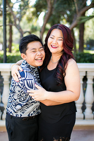 Monica_Grad_Phong_Lo_Family_2016-21