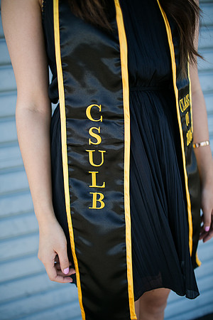 Elizabeth_Nguyen_Grad_CSULB_2016-15