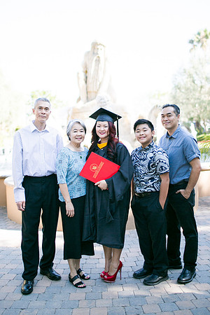 Monica_Grad_Phong_Lo_Family_2016-64