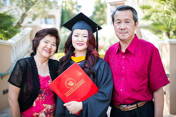 Monica_Grad_Phong_Lo_Family_2016-75