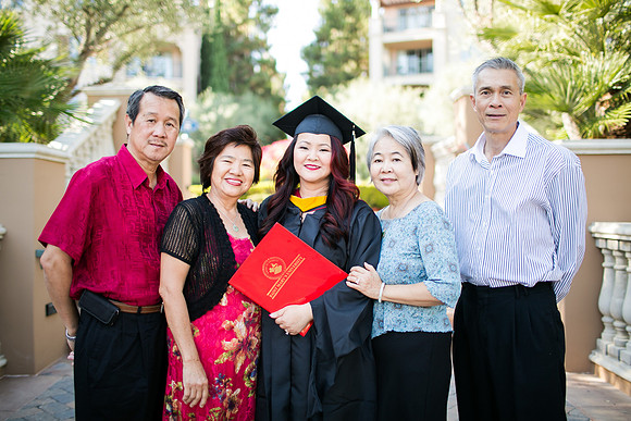 Monica_Grad_Phong_Lo_Family_2016-76