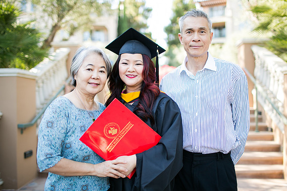 Monica_Grad_Phong_Lo_Family_2016-77