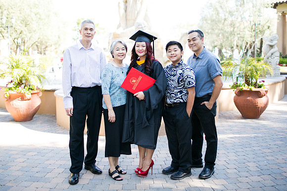 Monica_Grad_Phong_Lo_Family_2016-63
