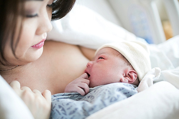 Dylan_Nguyen_Newborn_2016-128
