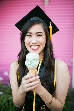 Elizabeth_Nguyen_Grad_CSULB_2016-47