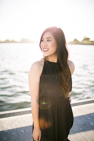 Elizabeth_Nguyen_Grad_CSULB_2016-30