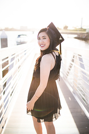 Elizabeth_Nguyen_Grad_CSULB_2016-24