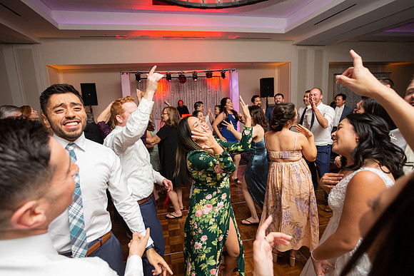 Naugle_Wedding_WaterfrontHotel_4.2.2022_DanceDanceDance-27