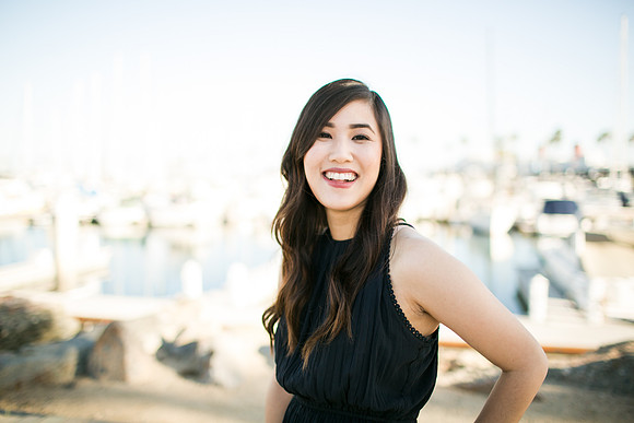 Elizabeth_Nguyen_Grad_CSULB_2016-3