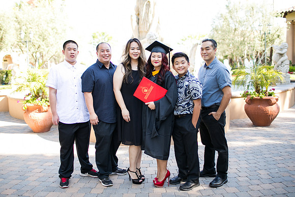 Monica_Grad_Phong_Lo_Family_2016-68