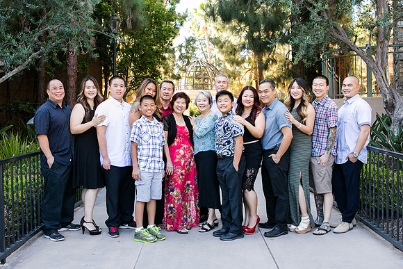 Monica_Grad_Phong_Lo_Family_2016-85