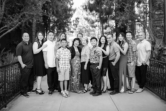 Monica_Grad_Phong_Lo_Family_2016-84