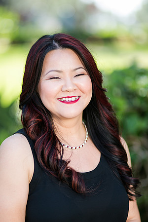 Monica_Grad_Phong_Lo_Family_2016-9
