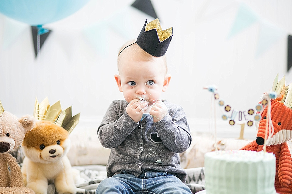 Christina Cho, Christina Cho Photography, Family Photographer, Family Photography, Cake Smash, Orange County Photography, Orange County Photographer, Birthday, Family Session