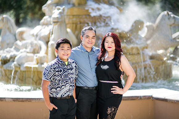 Monica_Grad_Phong_Lo_Family_2016-2
