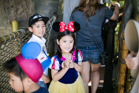 Chi_Chau_Family_Disney_2016-59