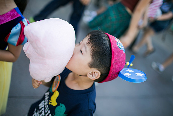 Chi_Chau_Family_Disney_2016-99